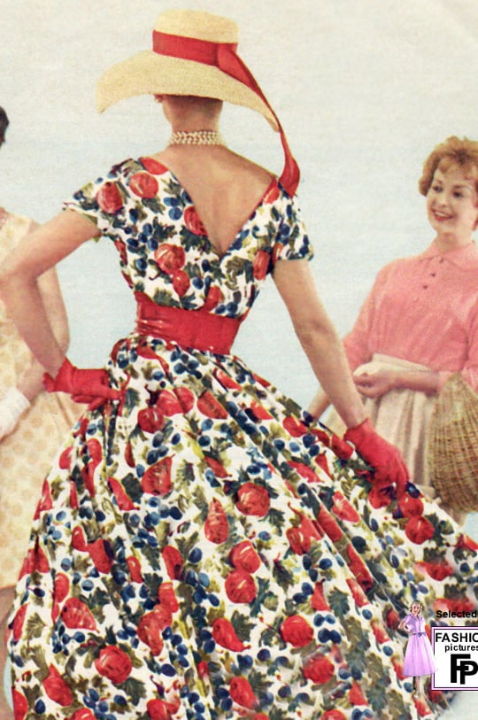 10 Feminine '50s Clothing Trends for Women Today