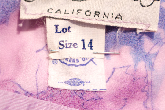 13 Tips for Identifying Vintage Clothing Labels & Tags