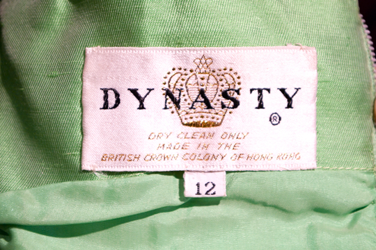 13 Tips for Identifying Vintage Clothing Labels & Tags