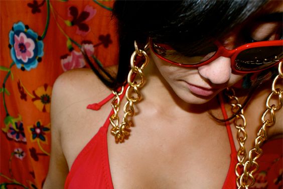 4 Summer Accessories You Didn't Know You Needed (And Why You Do) 4 Summer Accessories You Didn't Know You Needed (And Why You Do)