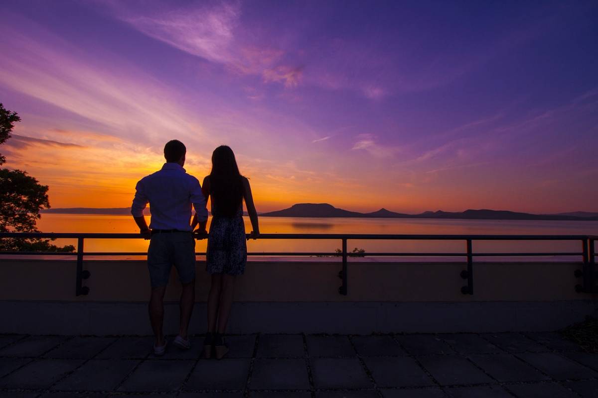 7 Vintage Date Ideas For Your Next Night Out 7 Vintage Date Ideas For Your Next Night Out
