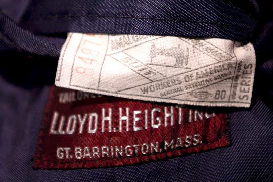 the label of a men's suit by amalgamated clothing workers of america 